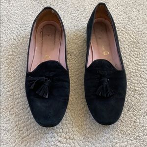 Pretty Ballerina suede flats